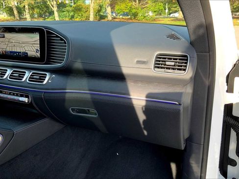 Used 2026 Mercedes-Benz GLE 450 4MATIC image 10