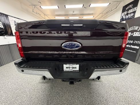 Used 2018 Ford F350 Lariat w/ Lariat Ultimate Package AWD/4WD image 4