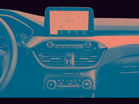 Certified 2022 Ford Escape SE w/ Cold Weather Package image 7