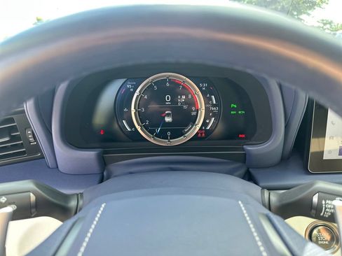 Used 2024 Lexus LC 500 Convertible RWD image 20