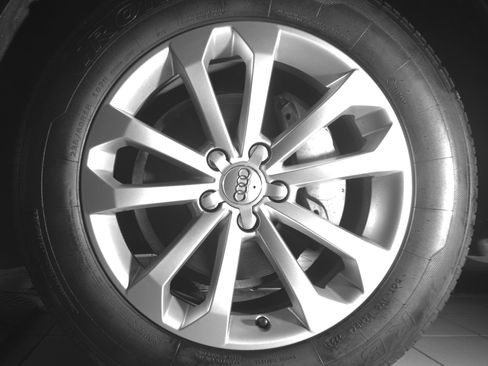 Used 2015 Audi Q5 2.0T Premium Plus w/ Technology Package AWD/4WD image 9