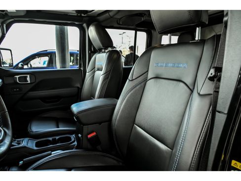 Used 2022 Jeep Wrangler Unlimited Rubicon 4xe w/ Cold Weather Group image 12