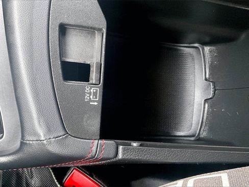 Used 2024 Dodge Durango GT image 33