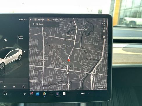 Used 2023 Tesla Model 3 Standard Range RWD image 26
