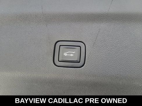 Used 2021 Cadillac Escalade Sport w/ LPO, Illumination Package AWD/4WD image 12