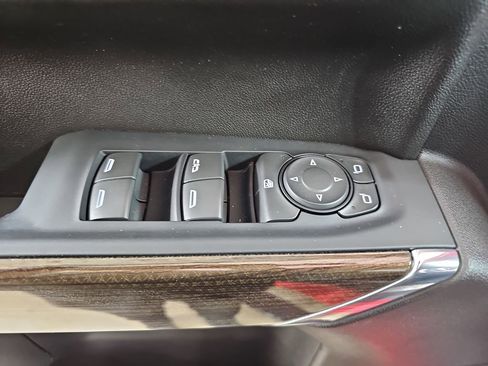 Certified 2022 Chevrolet Silverado 1500 LT image 32