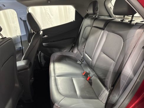 Used 2020 Chevrolet Bolt Premier w/ Infotainment Package image 5