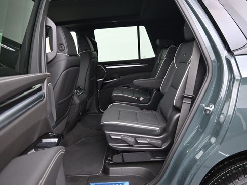 New 2026 Cadillac Escalade Sport w/ LPO, ONYX Package image 10