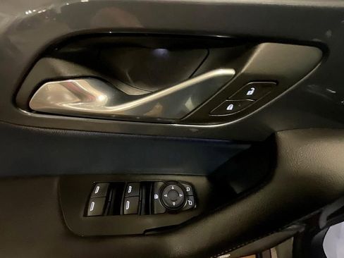 Used 2023 Chevrolet Blazer RS image 32