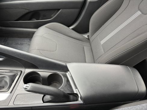 Certified 2023 Hyundai Elantra SE image 14