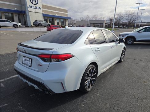 Used 2022 Toyota Corolla XSE image 28