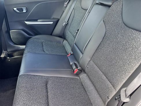 New 2025 Kia K4 GT-Line image 25