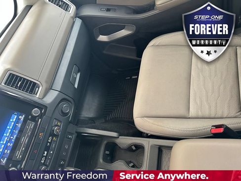 Used 2022 Nissan Frontier SV AWD/4WD image 24