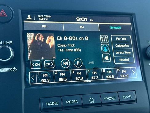 Certified 2025 Subaru Crosstrek 2.0i image 21