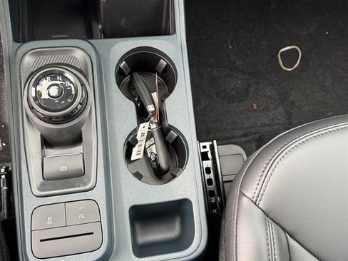 New 2026 Ford Maverick Lariat w/ Black Appearance Package AWD/4WD image 19