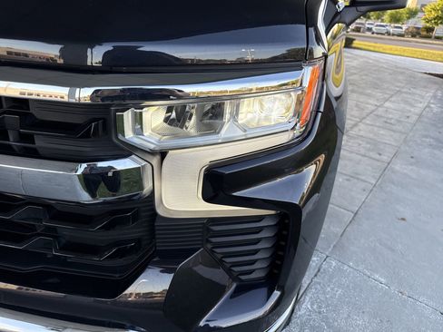 Used 2024 Chevrolet Silverado 1500 LT AWD/4WD image 5