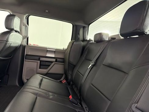 Used 2021 Ford F250 XLT w/ XLT Premium Package AWD/4WD image 13