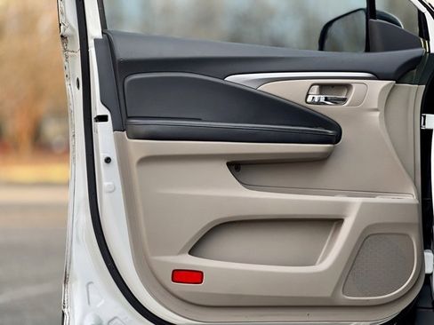 Used 2018 Honda Pilot EX-L image 10
