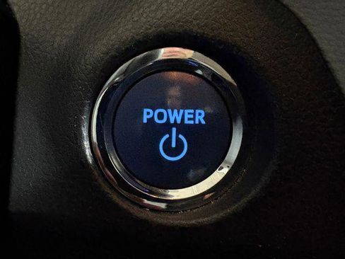 Certified 2019 Toyota RAV4 Limited image 22