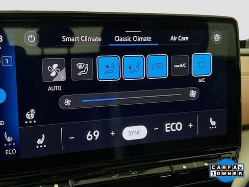 Used 2022 Volkswagen ID.4 Pro S w/ Gradient Package image 16