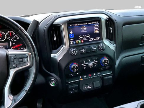 Used 2019 Chevrolet Silverado 1500 LT w/ Texas Edition RWD image 7