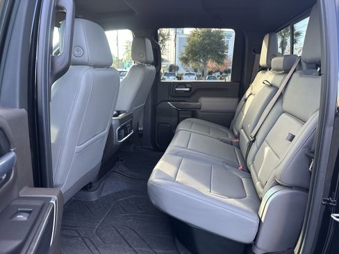 Used 2020 Chevrolet Silverado 3500 LTZ w/ LTZ Plus Package image 31