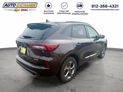 Used 2023 Ford Escape ST-Line Select w/ Tech Pack #1 AWD/4WD image 3