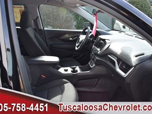 Used 2024 GMC Terrain SLE w/ Driver Convenience Package image 22