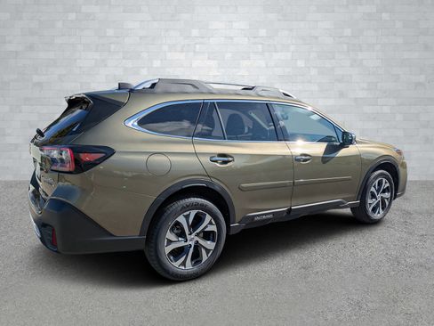 Certified 2022 Subaru Outback Touring XT image 5