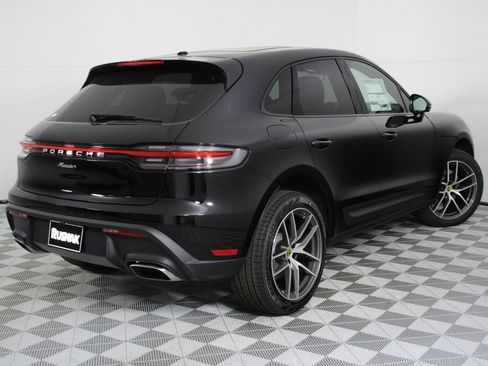 New 2026 Porsche Macan image 7