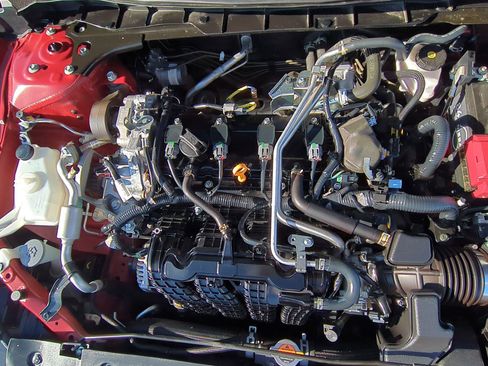 Used 2024 Nissan Altima 2.5 SR image 32