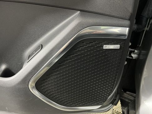 Used 2024 Chevrolet Traverse RS w/ LPO, Floor Liner Package AWD/4WD image 24