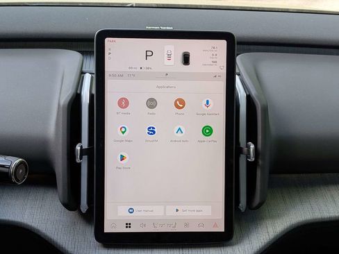 Used 2026 Volvo EX30 Cross Country Ultra w/ Protection Package Premier image 16