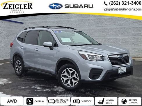 Used 2020 Subaru Forester Premium image 1