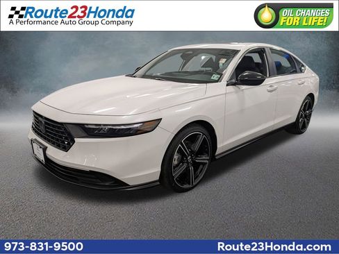 Used 2024 Honda Accord Sport image 1