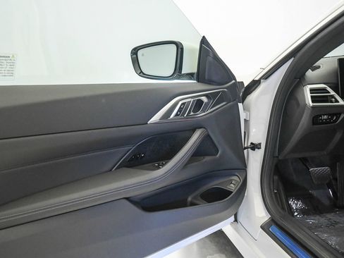 Used 2026 BMW 430i Coupe w/ Parking Assistance Package RWD image 23