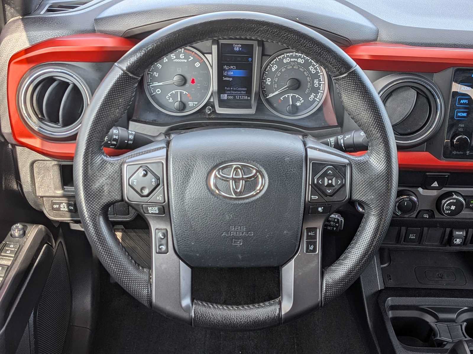 Used 2019 Toyota Tacoma TRD Sport AWD/4WD image 21