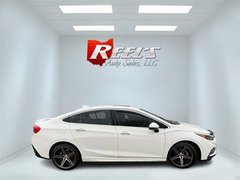 Used 2016 Chevrolet Cruze Premier FWD image 30