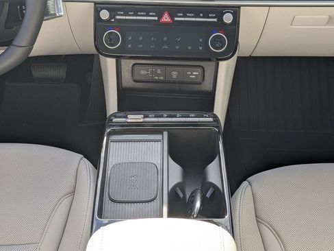 New 2026 Hyundai Tucson Limited image 17