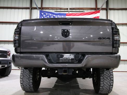 Used 2016 RAM 2500 Laramie w/ Sport Appearance Group AWD/4WD image 9