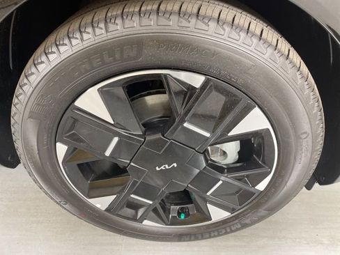 New 2026 Kia Sportage SX image 11