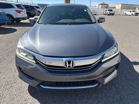 Used 2017 Honda Accord EX image 2