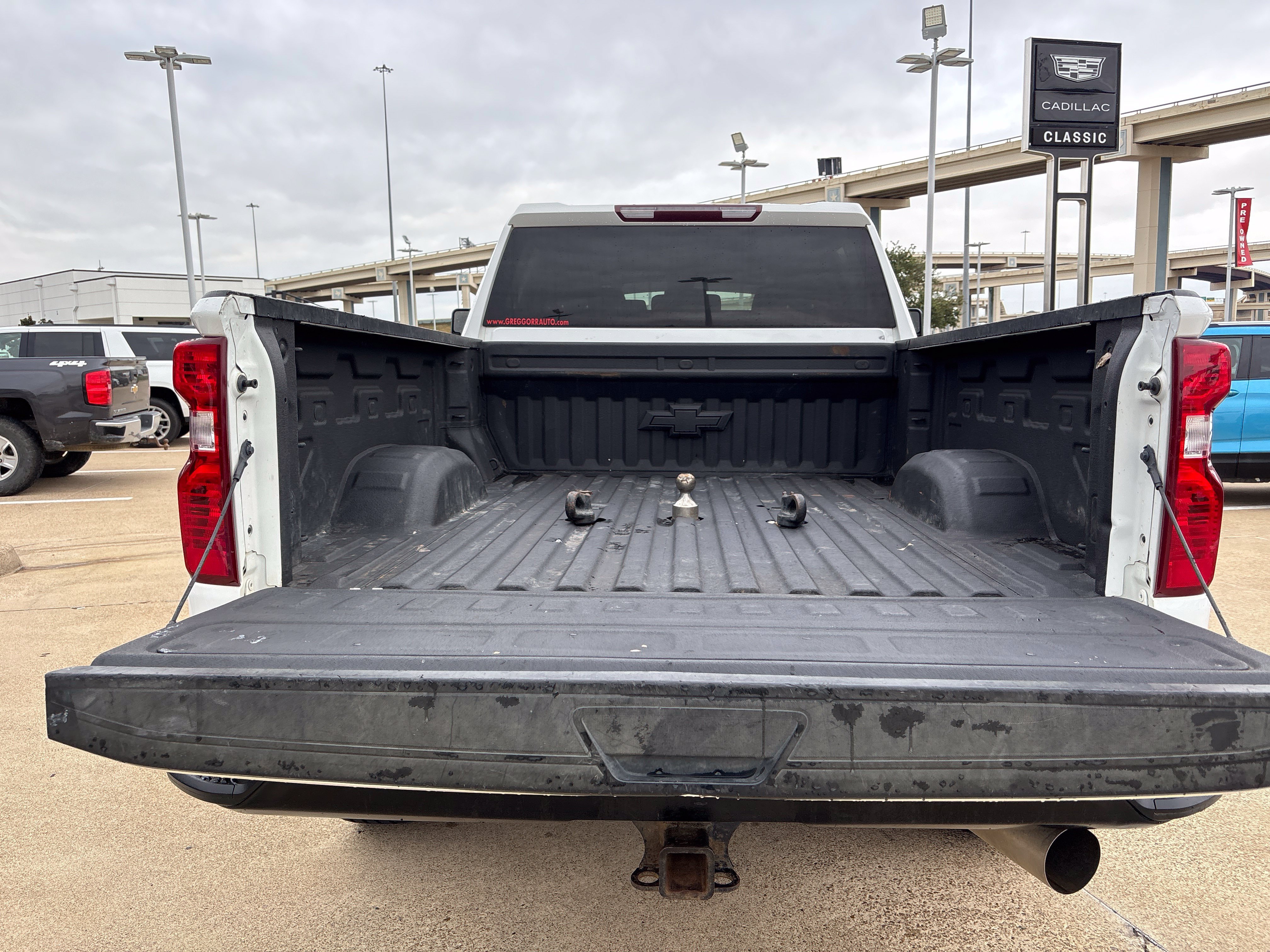 Used 2020 Chevrolet Silverado 2500 W/T AWD/4WD image 10