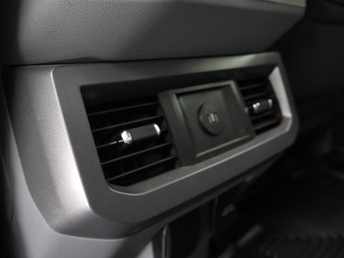 Used 2024 Ford F250 XLT w/ FX4 Off-Road Package AWD/4WD image 38