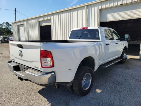 Used 2024 RAM 3500 Big Horn image 3
