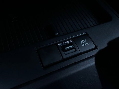 New 2026 Toyota Corolla Cross AWD Hybrid image 21