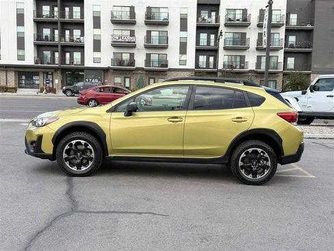 Used 2023 Subaru Crosstrek 2.0i AWD/4WD image 4