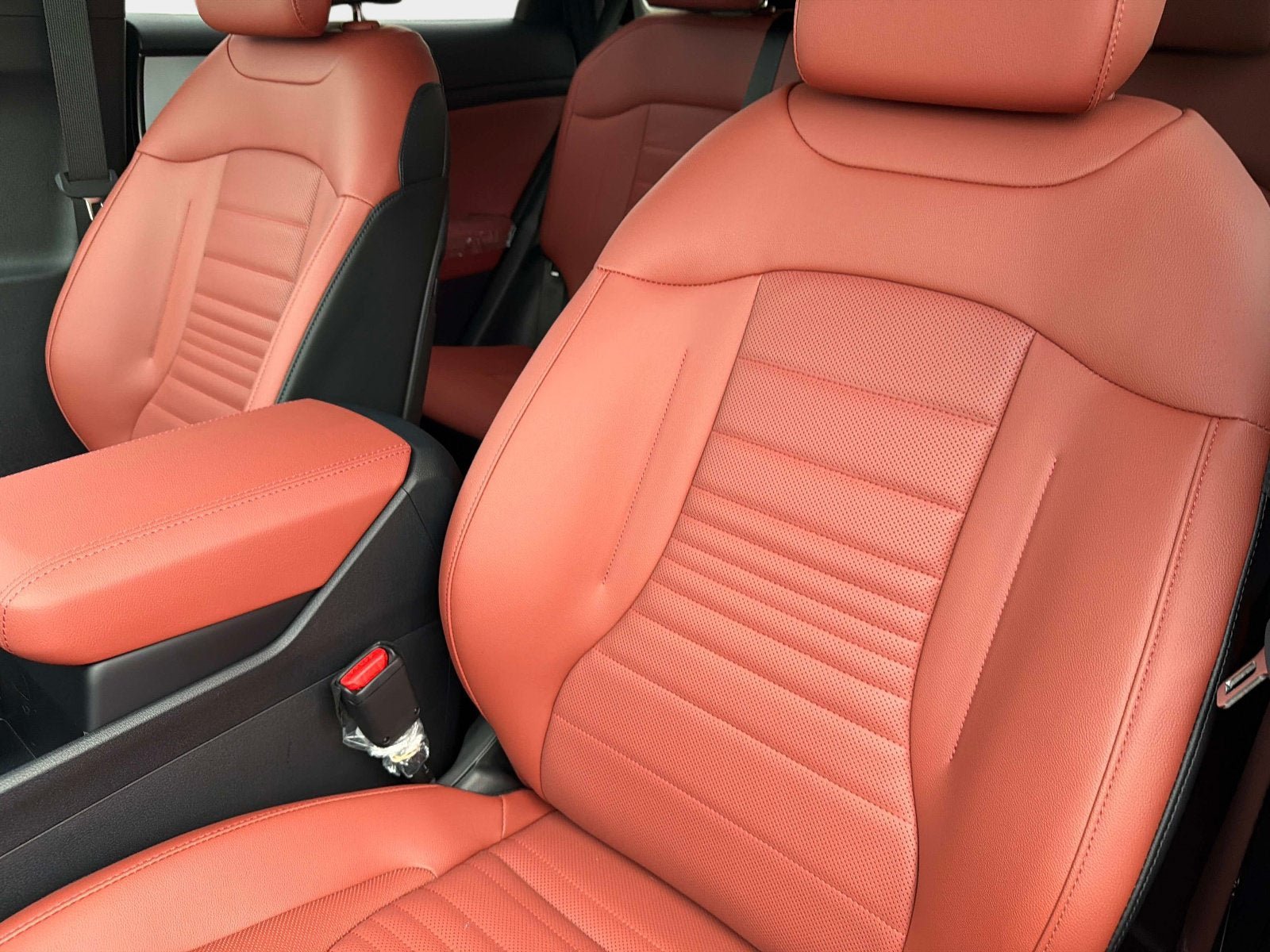 New 2026 Kia Sportage SX FWD image 17