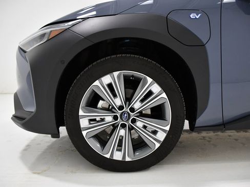 Used 2025 Subaru Solterra Limited w/ Limited Convenience Package image 7