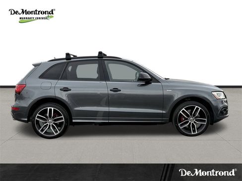 Used 2017 Audi SQ5 Premium Plus w/ Technology Package image 4